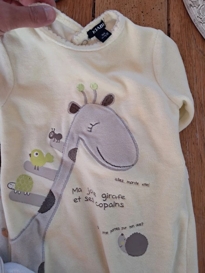Lot 3 pyjamas/grenouillères 3 mois - photo numéro 3