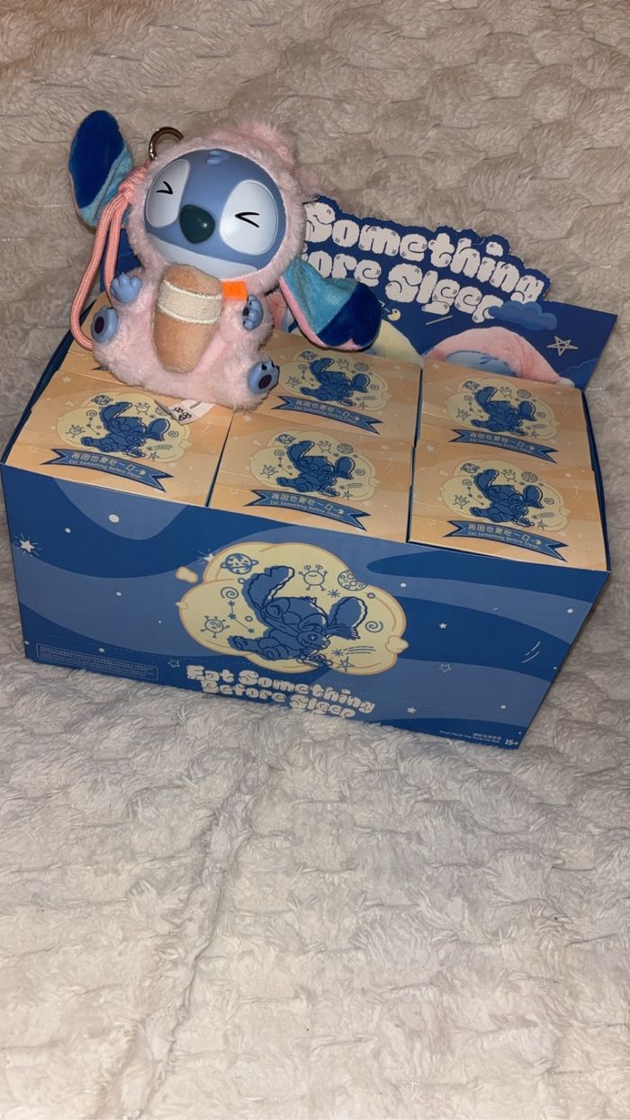 Labubu stitch