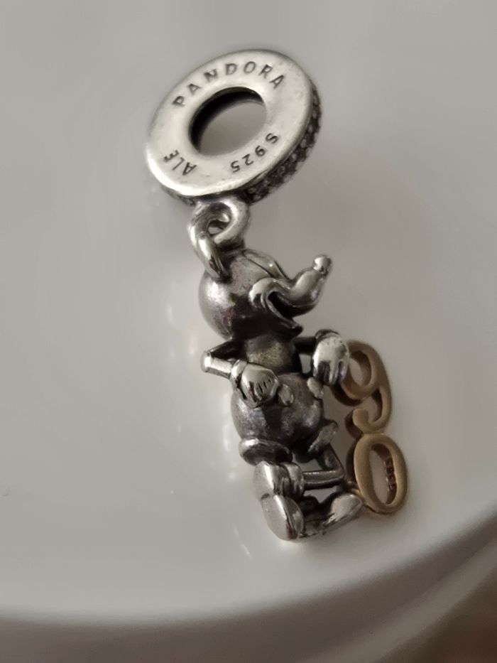 Charm mickey 90 ans Pandora
