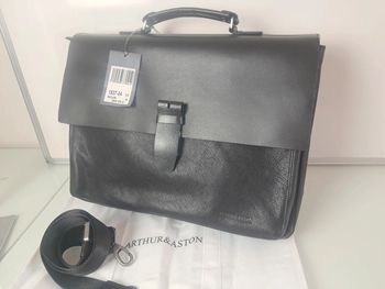 Arthur & Aston sacoche malette serviette porté documents cuir neuf
