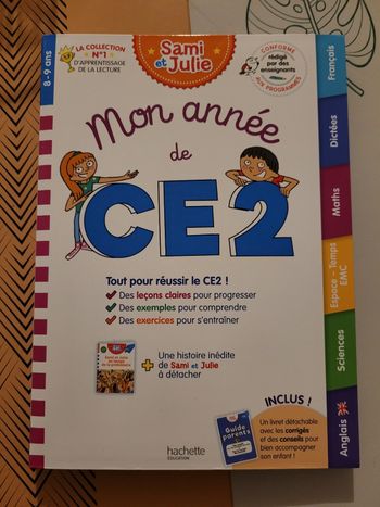 livre scolaire sami et Julie neuf . (7e)