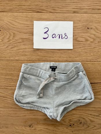 Short gris Kiabi - 3 ans