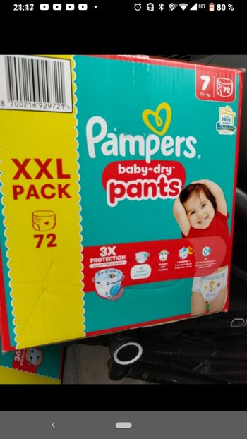 Lot de 2 cartons Pampers pants taille 7