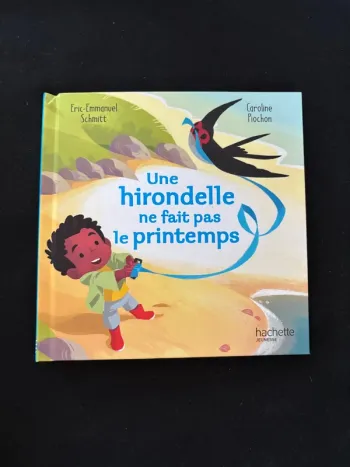 Livre Une hirondelle ne fait pas le printemps - Neuf