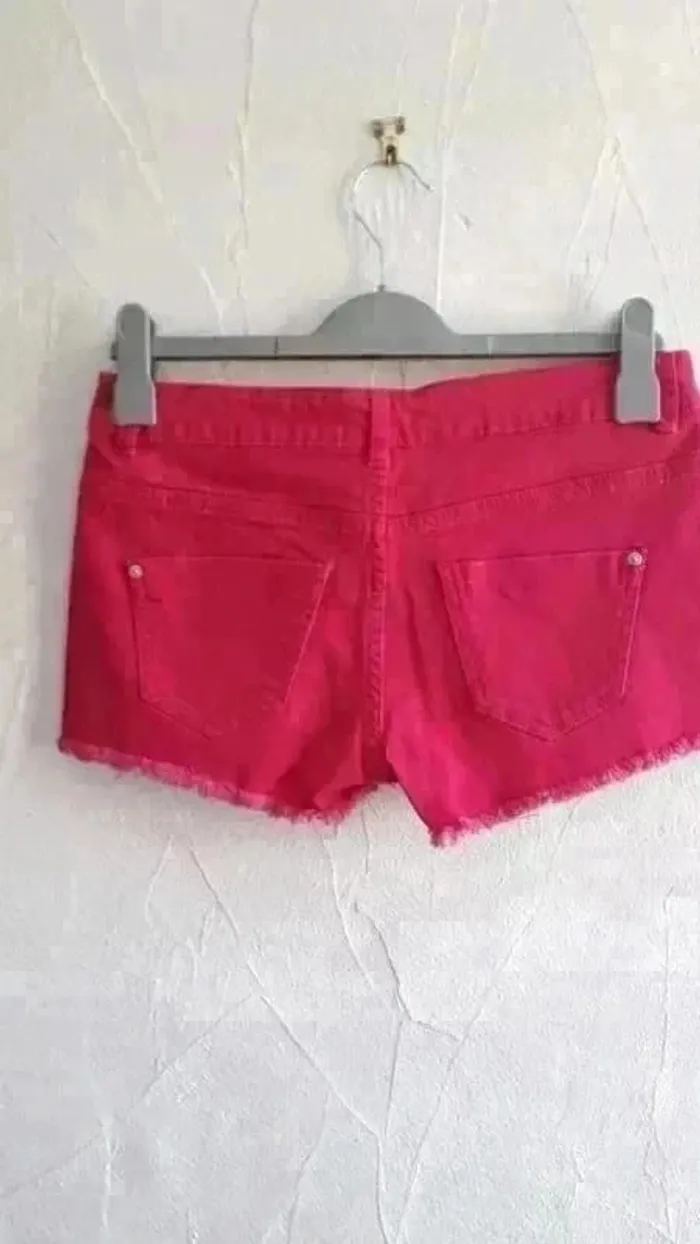 Mini short Taille 36 - photo numéro 4