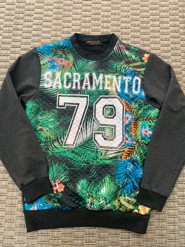 Sweat garçon Tony Cooper taille S ( 14 ans)
