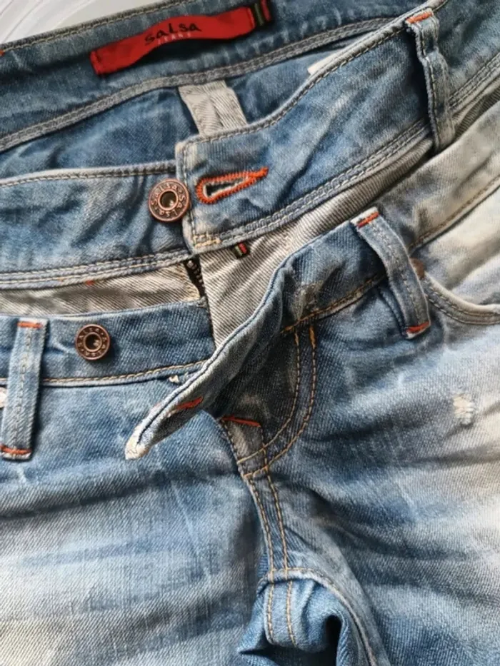 Jean vintage y2k SALSA look boyfriend effet destroy ,coupe straight fit ,taille basse ,100 % coton - photo numéro 11