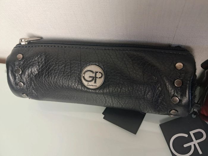 Girls power trousse scolaire noir bordeau neuve - photo numéro 2