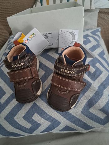 Chaussures pour apprentissage marche 18