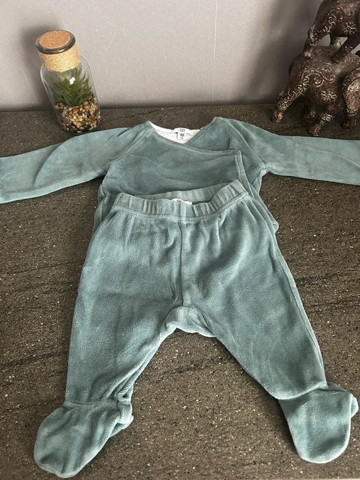 Pyjama 2 pièces 1 mois