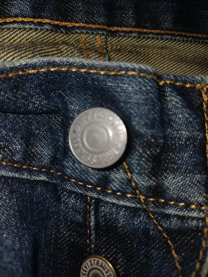 Superbe jean Levi's 501 homme taille 40 - photo numéro 6