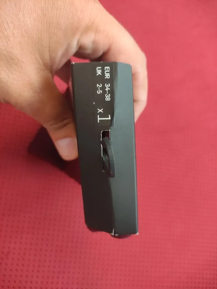 Chaussettes de foot FC Barcelone, Nike Authentique Officiel taille 34/38, Neuf - photo numéro 10