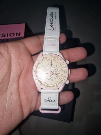 Montre swatch omega