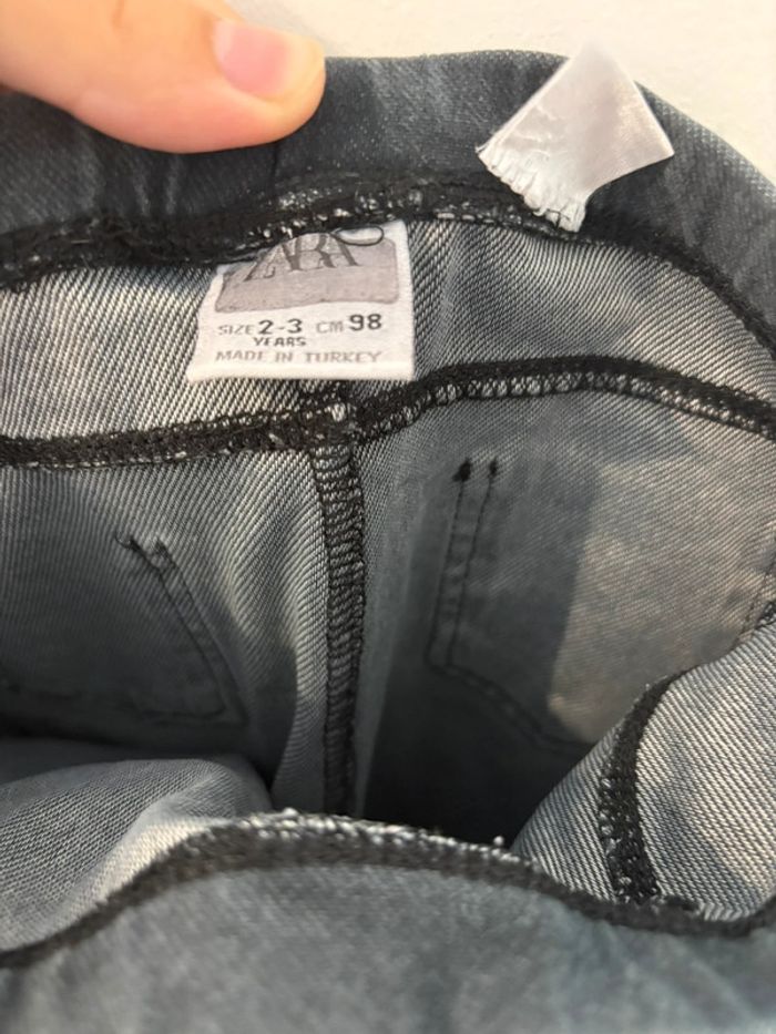 Legging noir Zara – Taille 2/3 ans – Très bon état - photo numéro 3