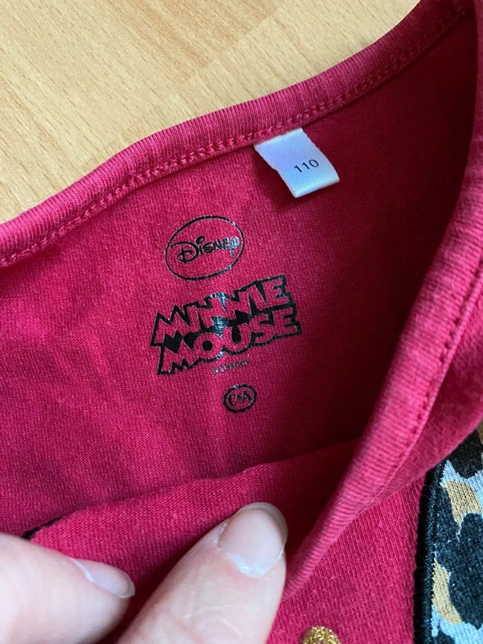 Pull Minnie Mouse C&A Taillé 110 - photo numéro 5