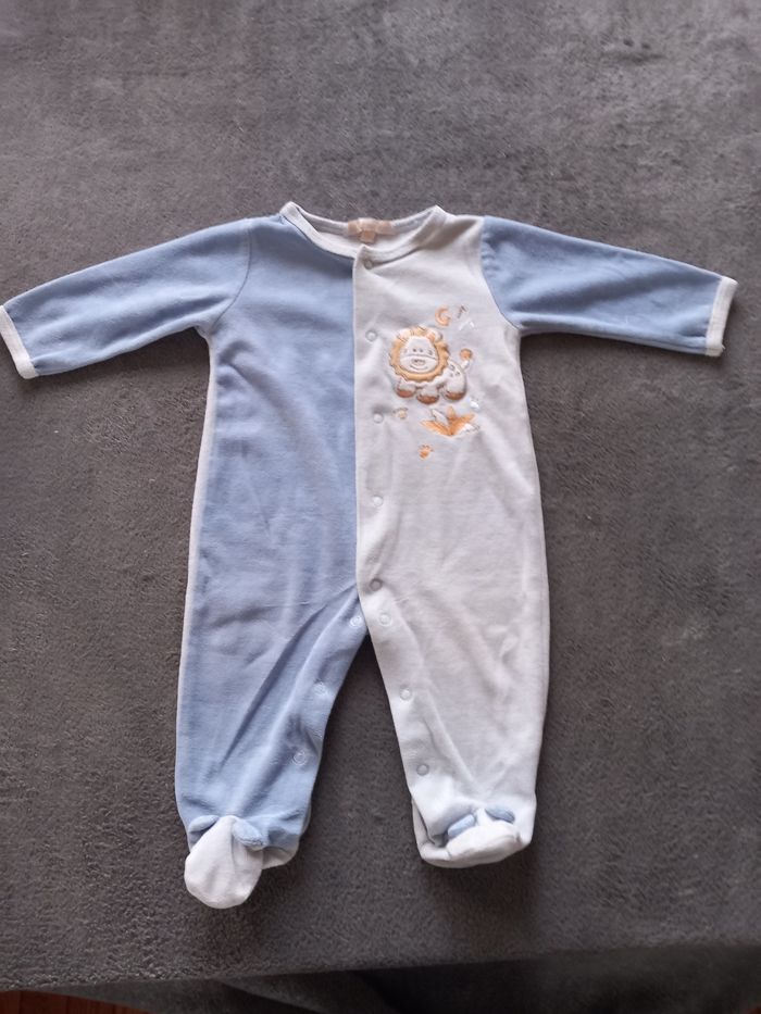 Lot de 3 pyjamas 6 mois - photo numéro 4