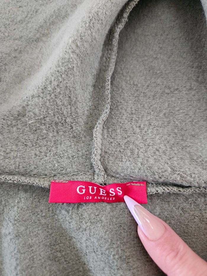 Guess pull vert à capuche taille XS - photo numéro 6