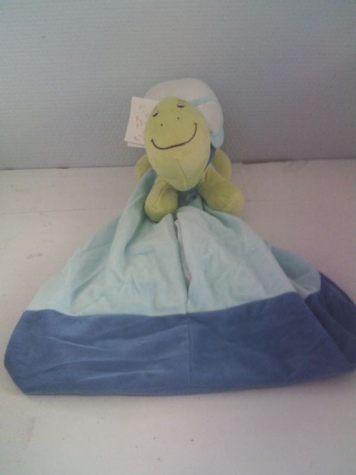 Range pyjama ou couche tortue Les Chatounets