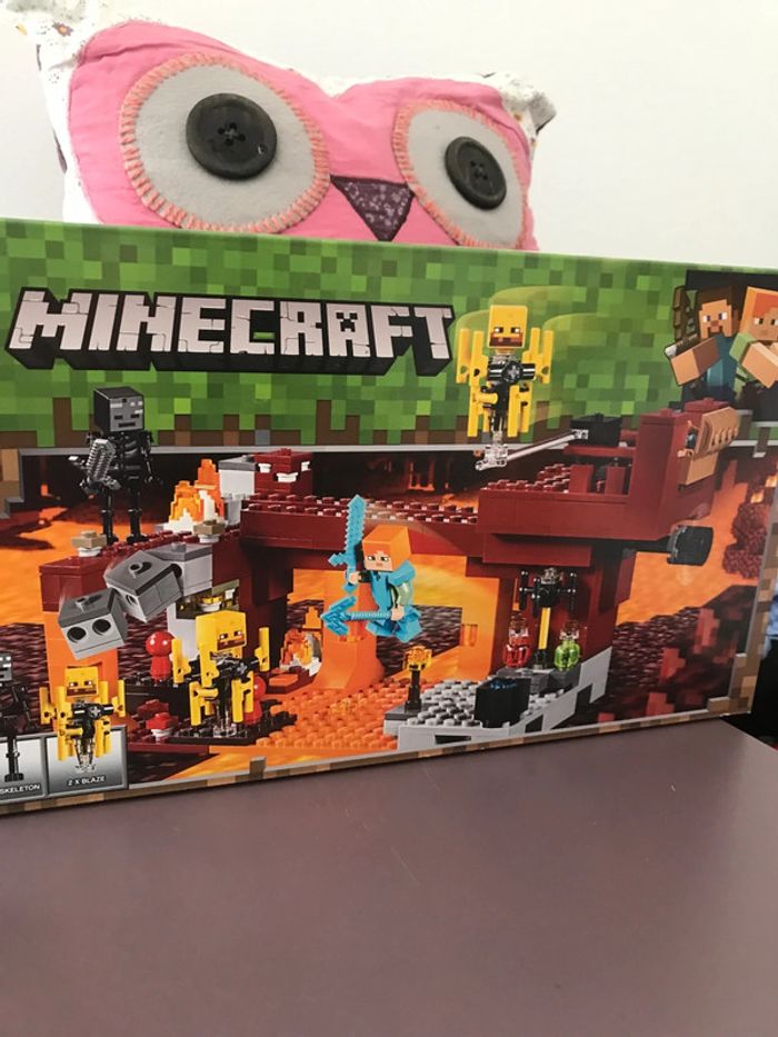 Lego 21154 complet boite notice Minecraft - photo numéro 4