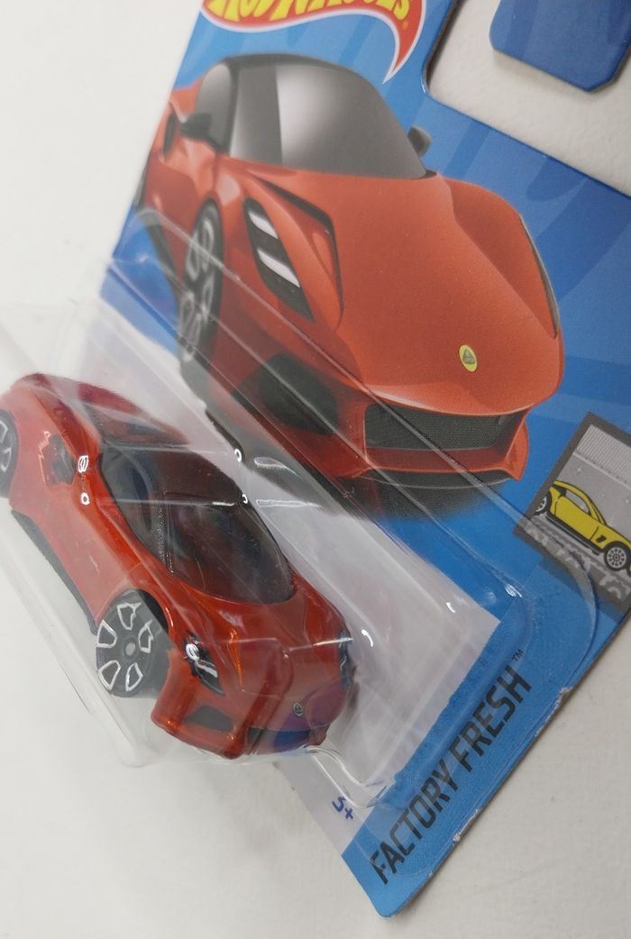 Hot Wheels Lotus Émira 2023 - photo numéro 5