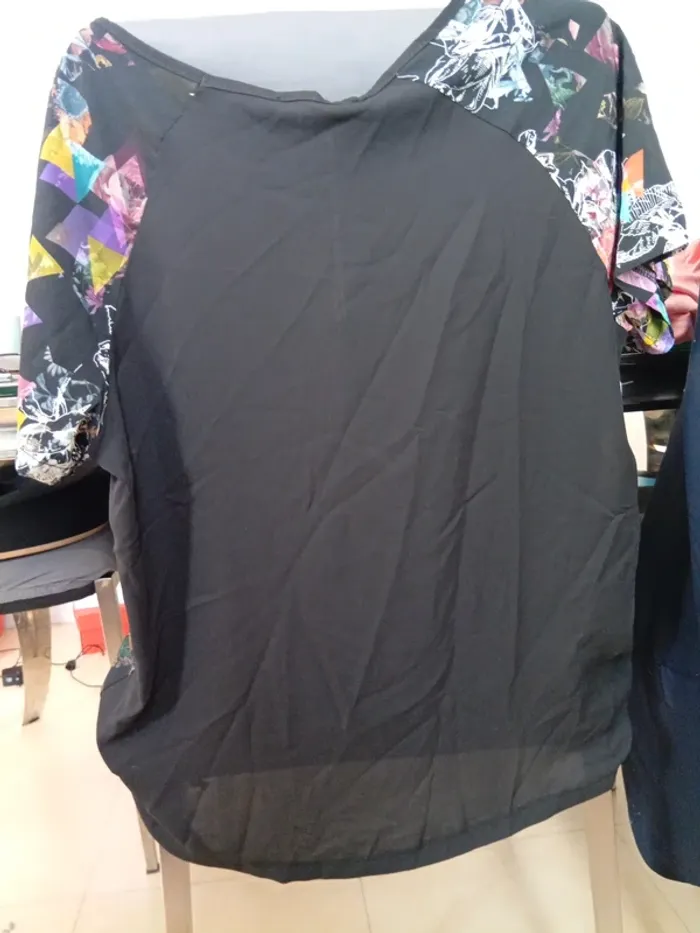 Haut taille xl - photo numéro 5
