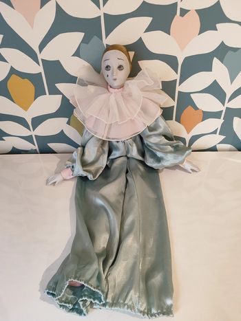 Poupée Pierrot porcelaine vintage