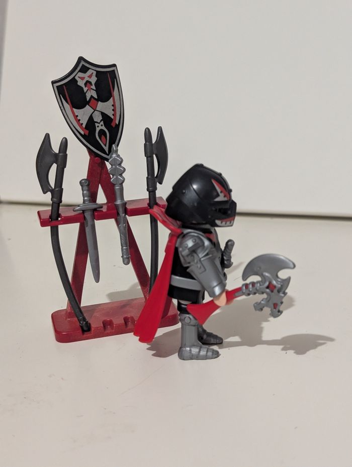 Chevalier playmobil avec support armes - photo numéro 2