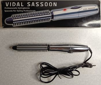 Vidal Sassoon Brosse Professionnelle VS033E pour boucler '2 niveaux de chaleur '