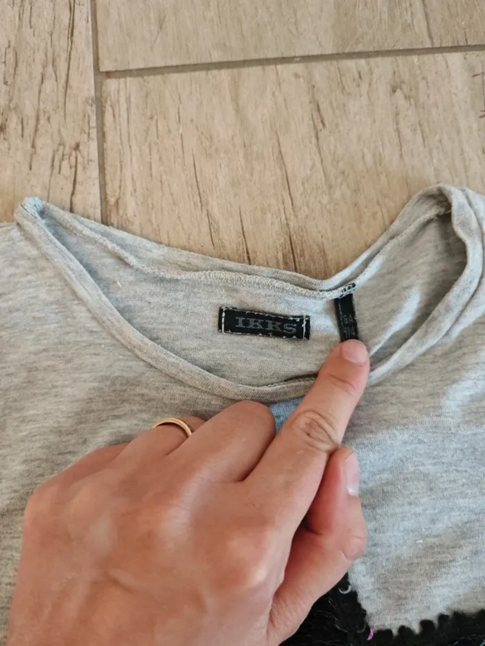 T-shirt manches longues gris étoiles sequin IKKS 6 ans - photo numéro 3