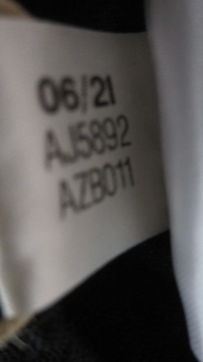 Short neuf Adidas - photo numéro 7