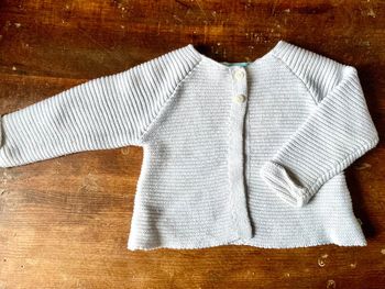 Gilet blanc avec Laine 18 mois Obaïbi