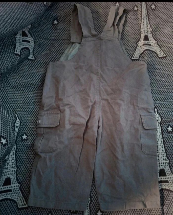 Salopette short taille 30mois - photo numéro 4