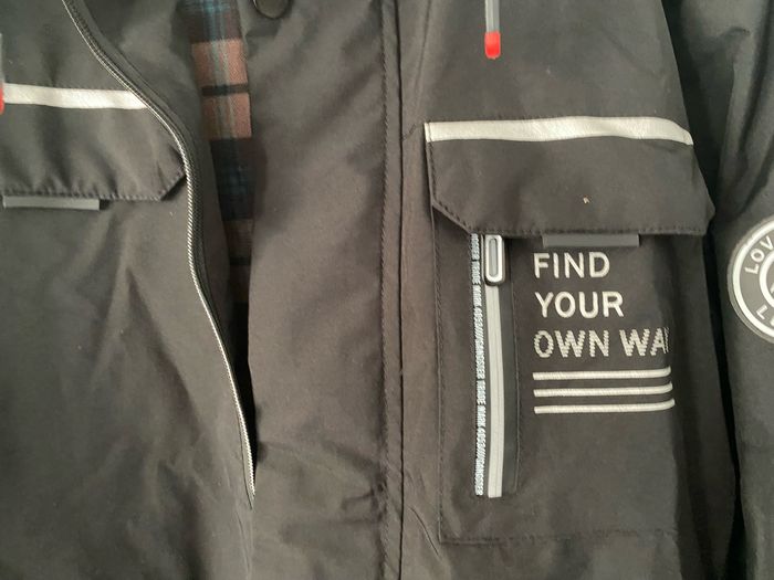 NEUF Leduntino Veste de pluie à coupe ajustée noir Taille 40 - photo numéro 3