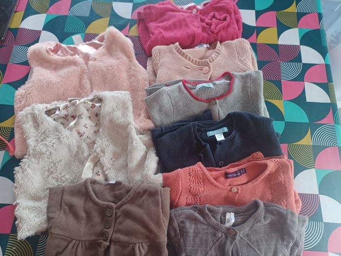 Vetements 12 mois  fille