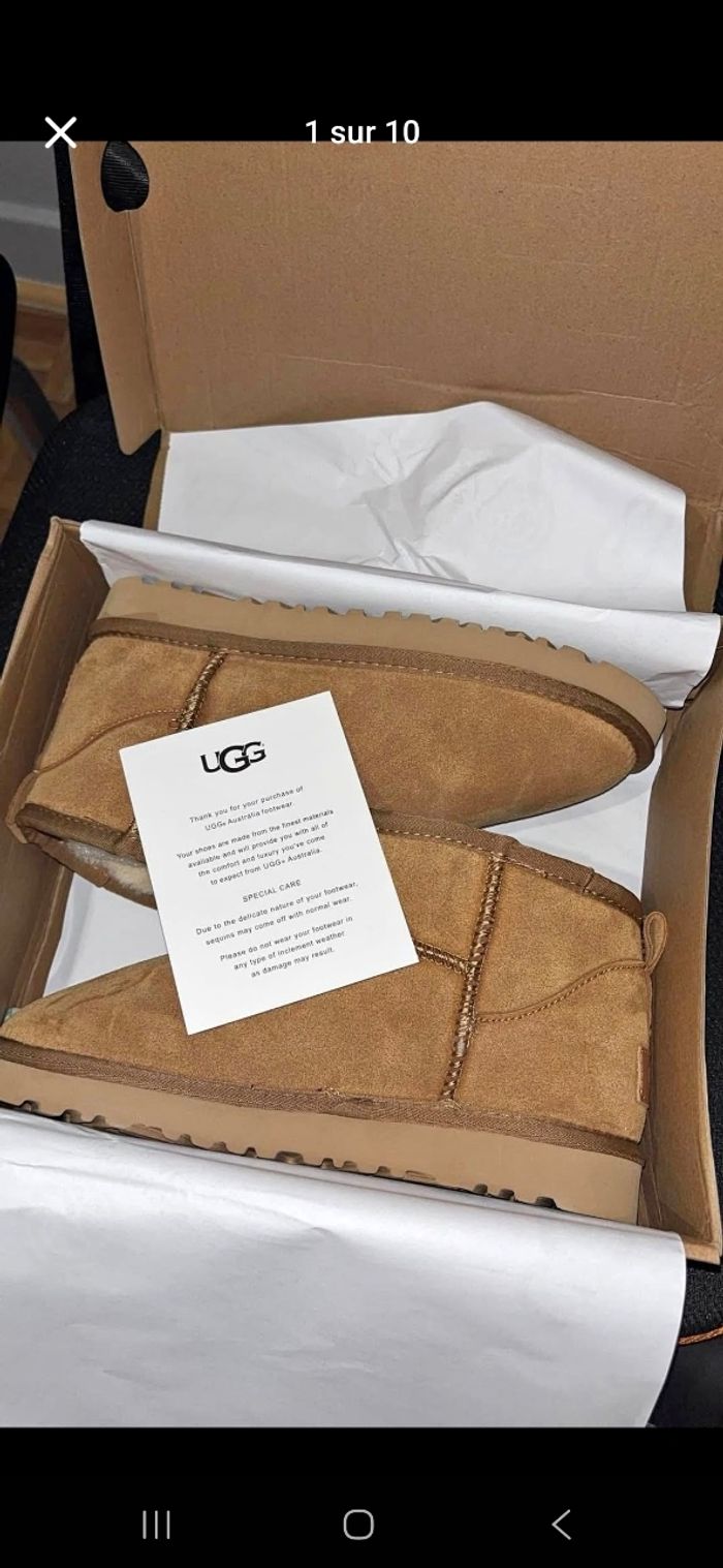 UGG Bottine mini camel 38 neuves