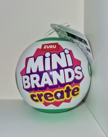 Mini brands create Mini garden neuf