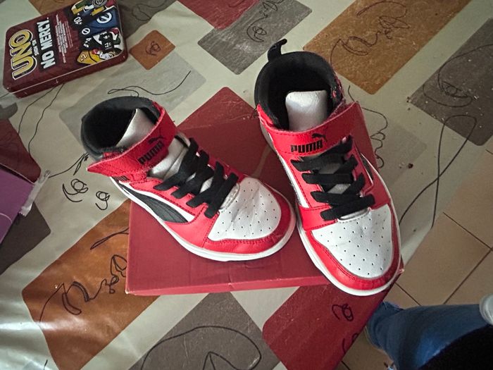 Basket de marque puma taille 29 - photo numéro 2