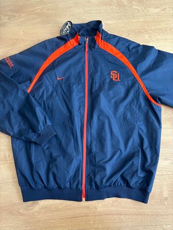 Veste, coupe vent, survêtement 