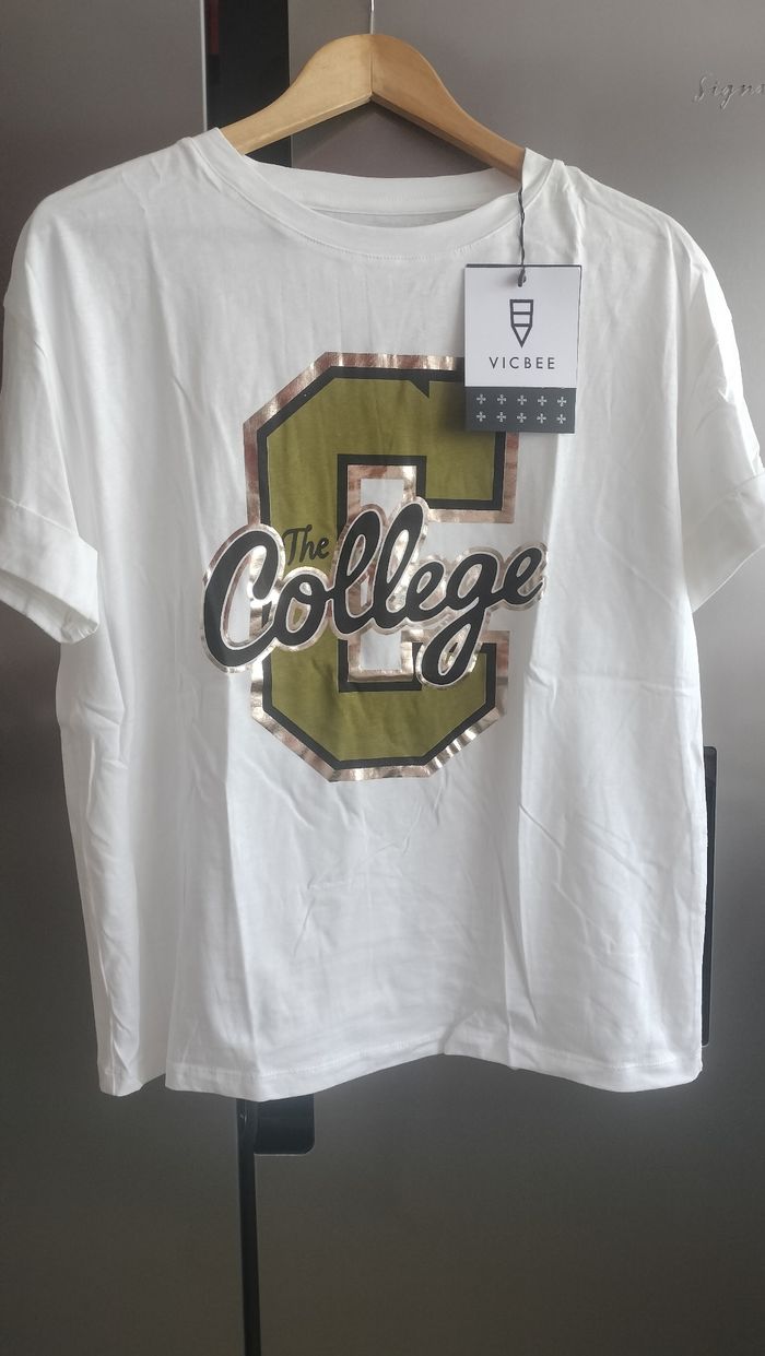 Tee shirt vicbee