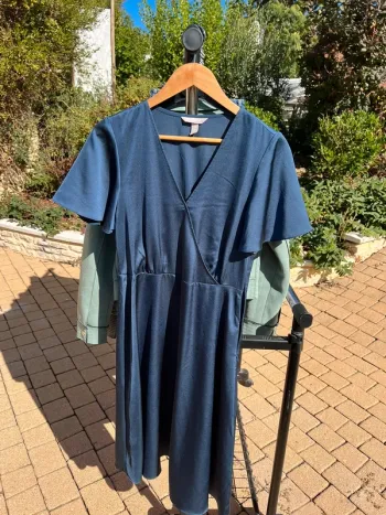 Robe bleu marine H&M