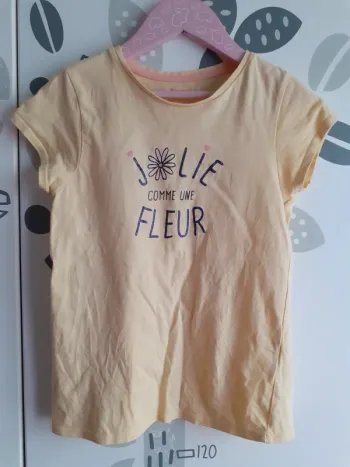 Tee-shirt jaune