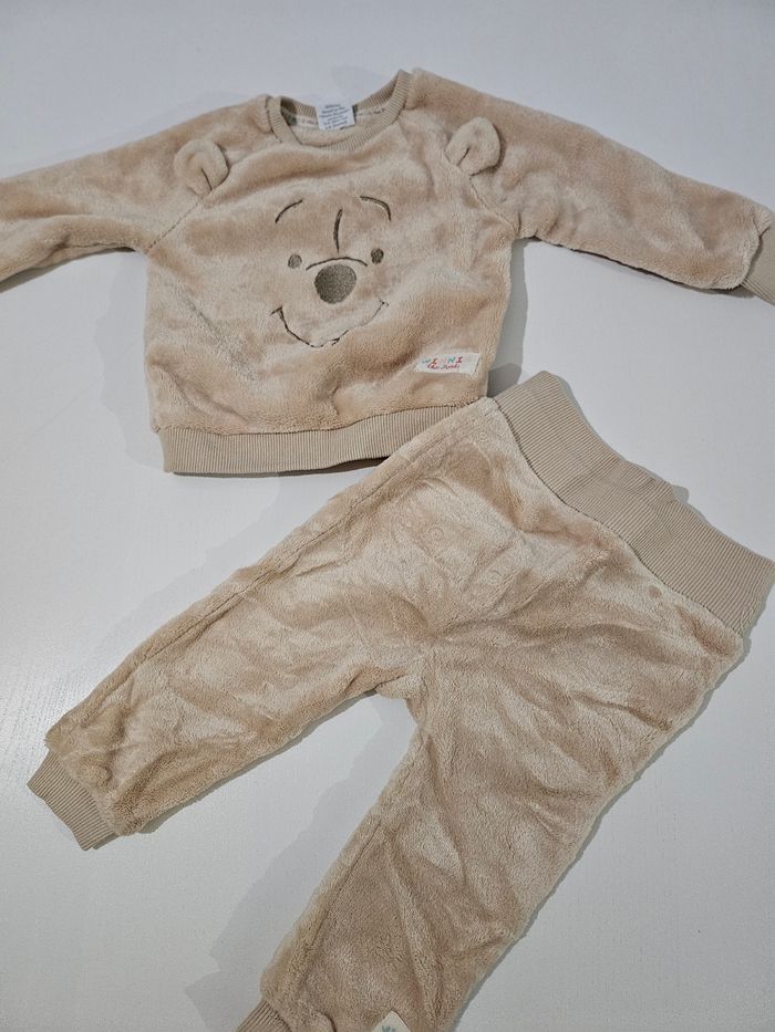 Ensemble primark winnie 12 mois
