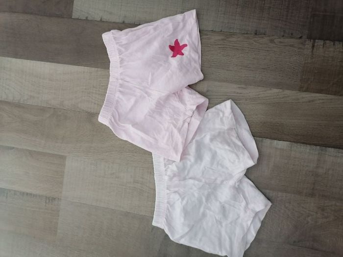 Lot 2 shirts coton bébé fille