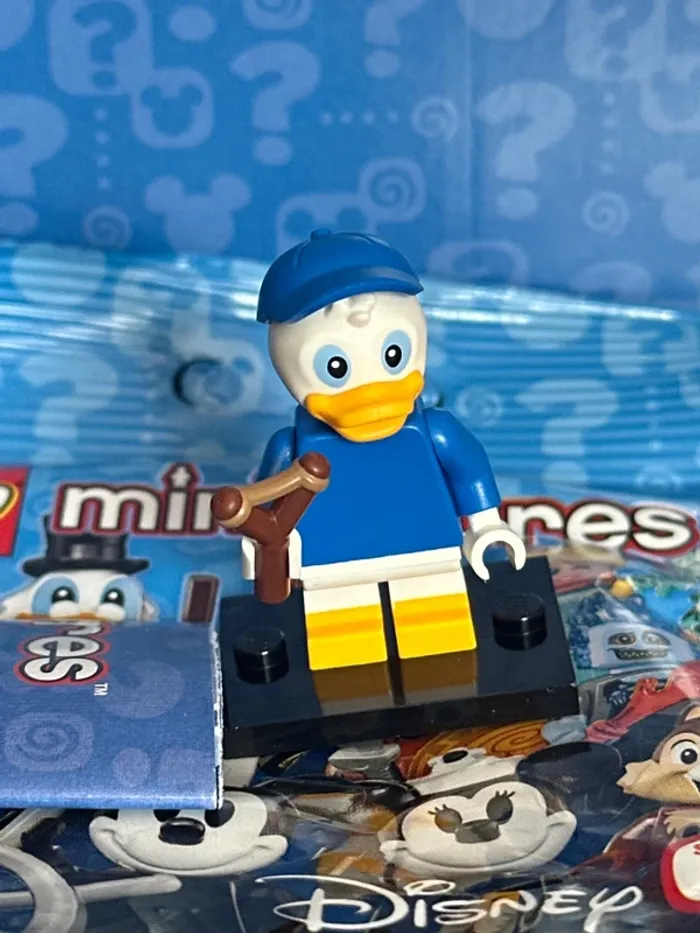 Figurine Lego Fifi, série 71024, Dewey Duck, Disney, Series 2 - photo numéro 2