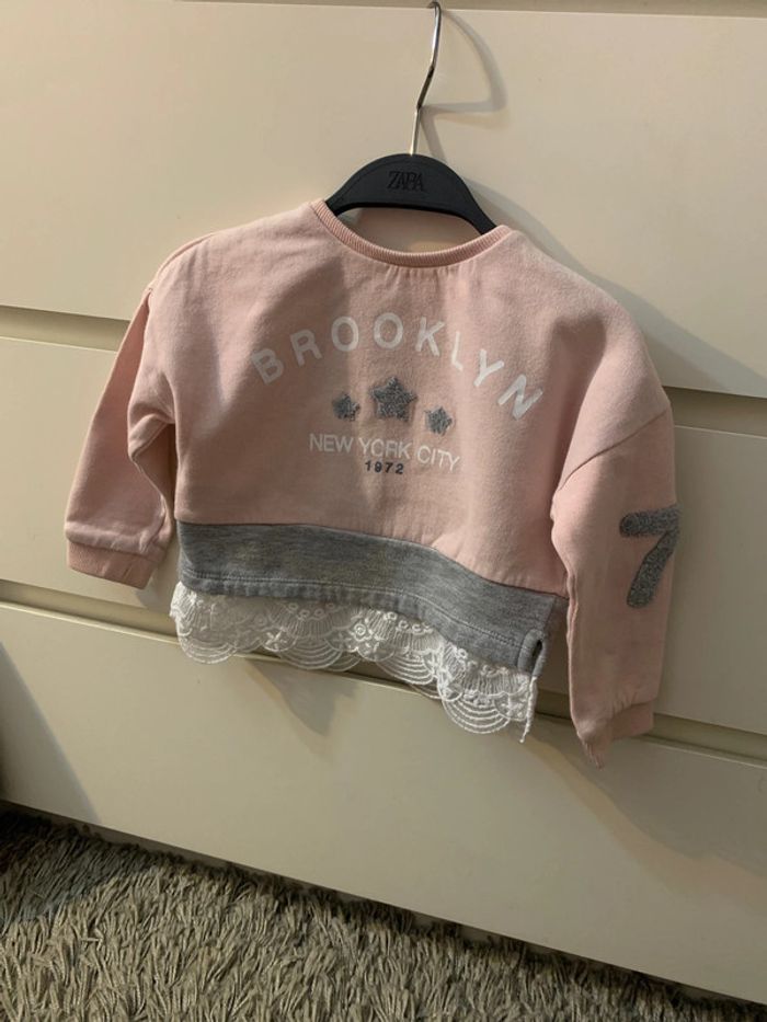 Sweat fille (taille 18/24 mois) - photo numéro 2