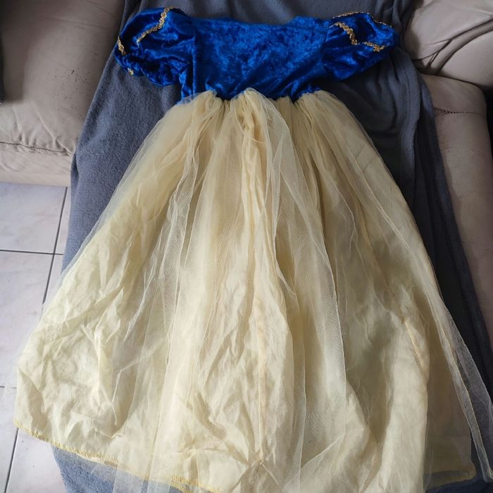 Déguisement Blanche neige 3/4 ans - photo numéro 3