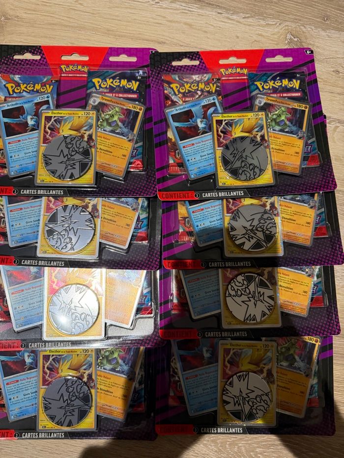 Lot de 8 duo pack coffret cartes Pokémon