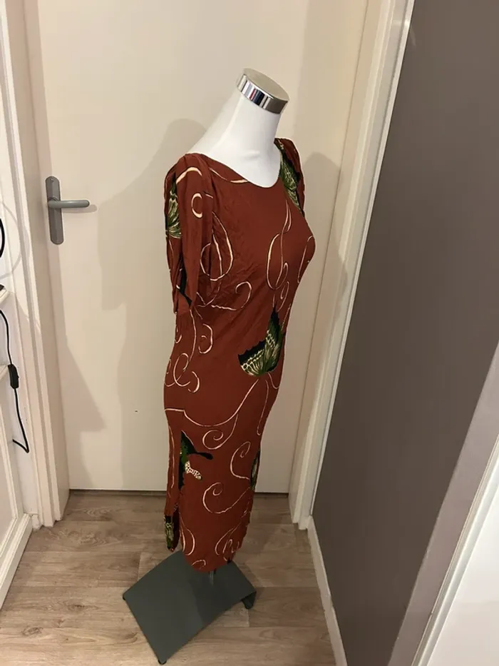 Vintage, robe marron imprimé papillon vert  femme taille 40 - photo numéro 6