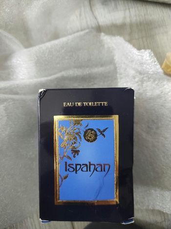 Parfum ispahan 
