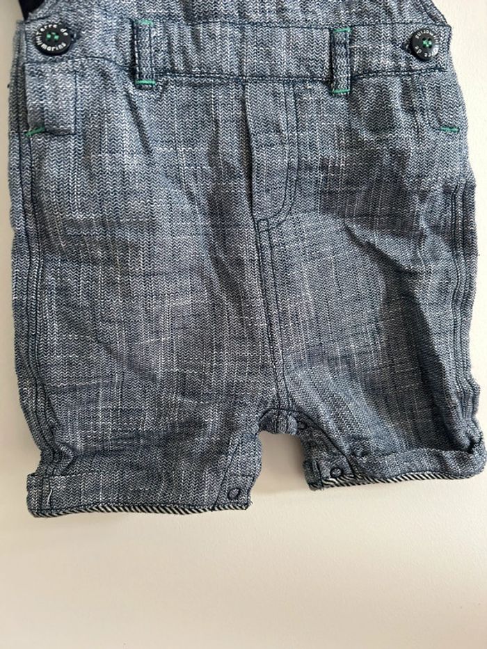 Ensemble t shirt et salopette - photo numéro 3